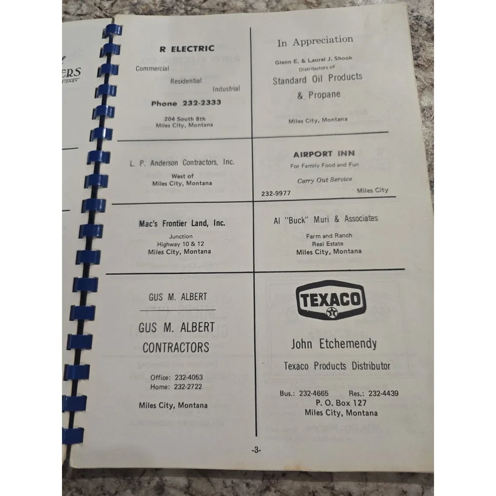 Vintage‎ Montana Bicentennial Grandma's Favorite Recipes By Range Riders Reps